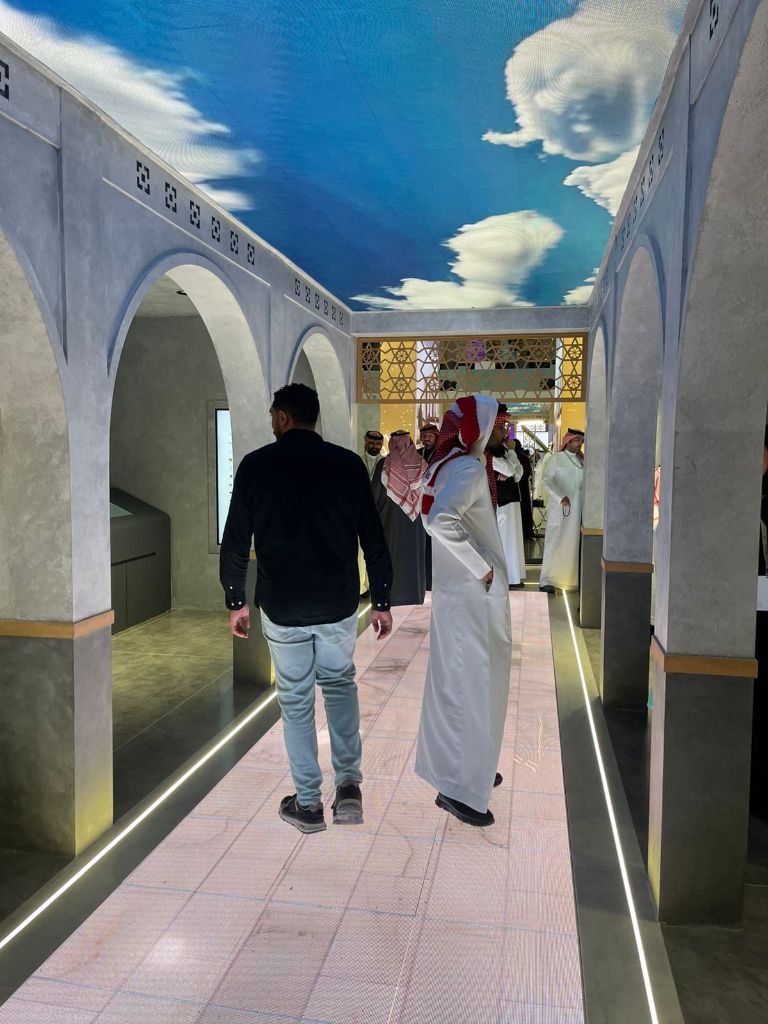 بوث احترافي 14